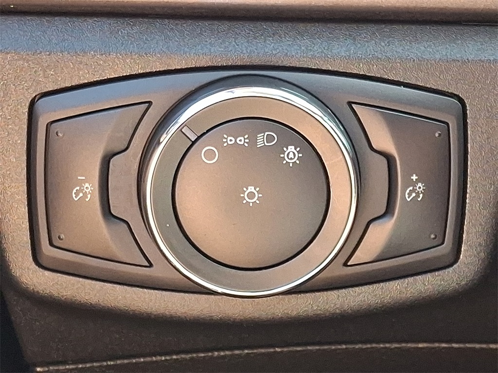 2019 Ford Fusion SE photo 22