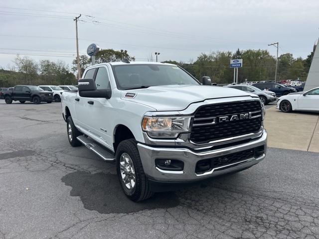 2024 Ram 2500 Big Horn photo 2