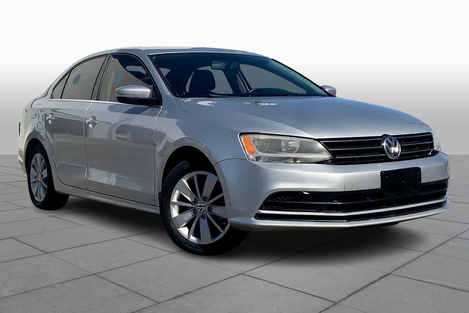 Used 2016 Volkswagen Jetta SE with VIN 3VWD67AJ1GM320481 for sale in El Paso, TX