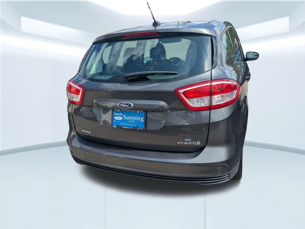 2017 Ford C-Max Hybrid SE photo 4