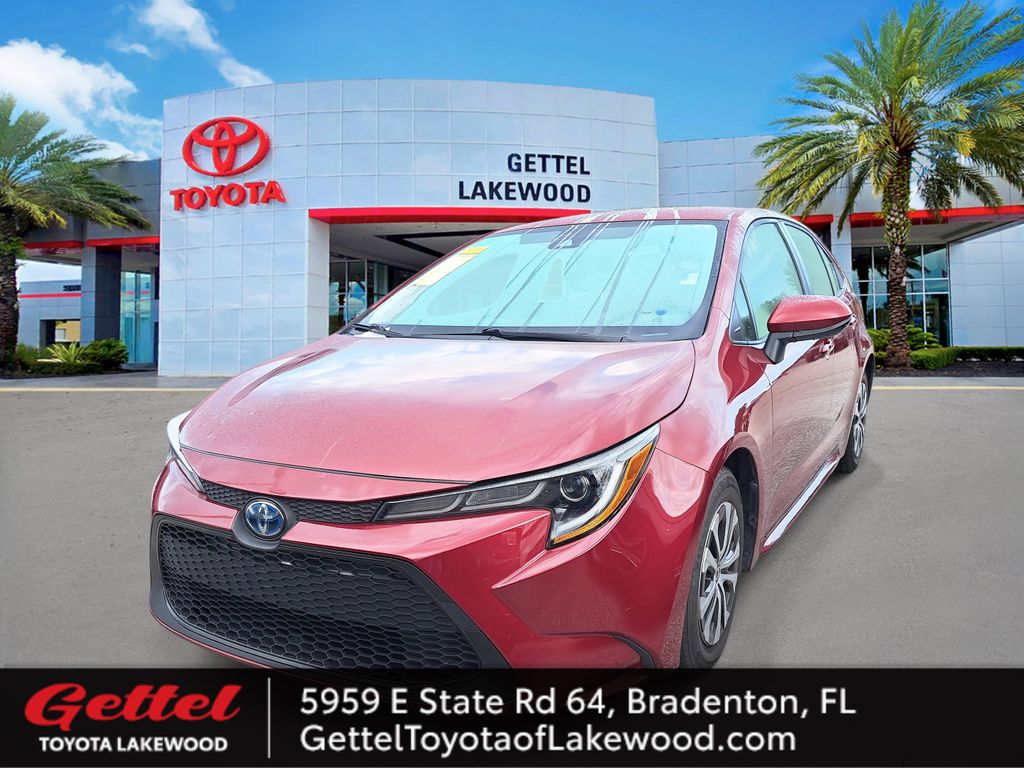 2022 Toyota Corolla LE's photo