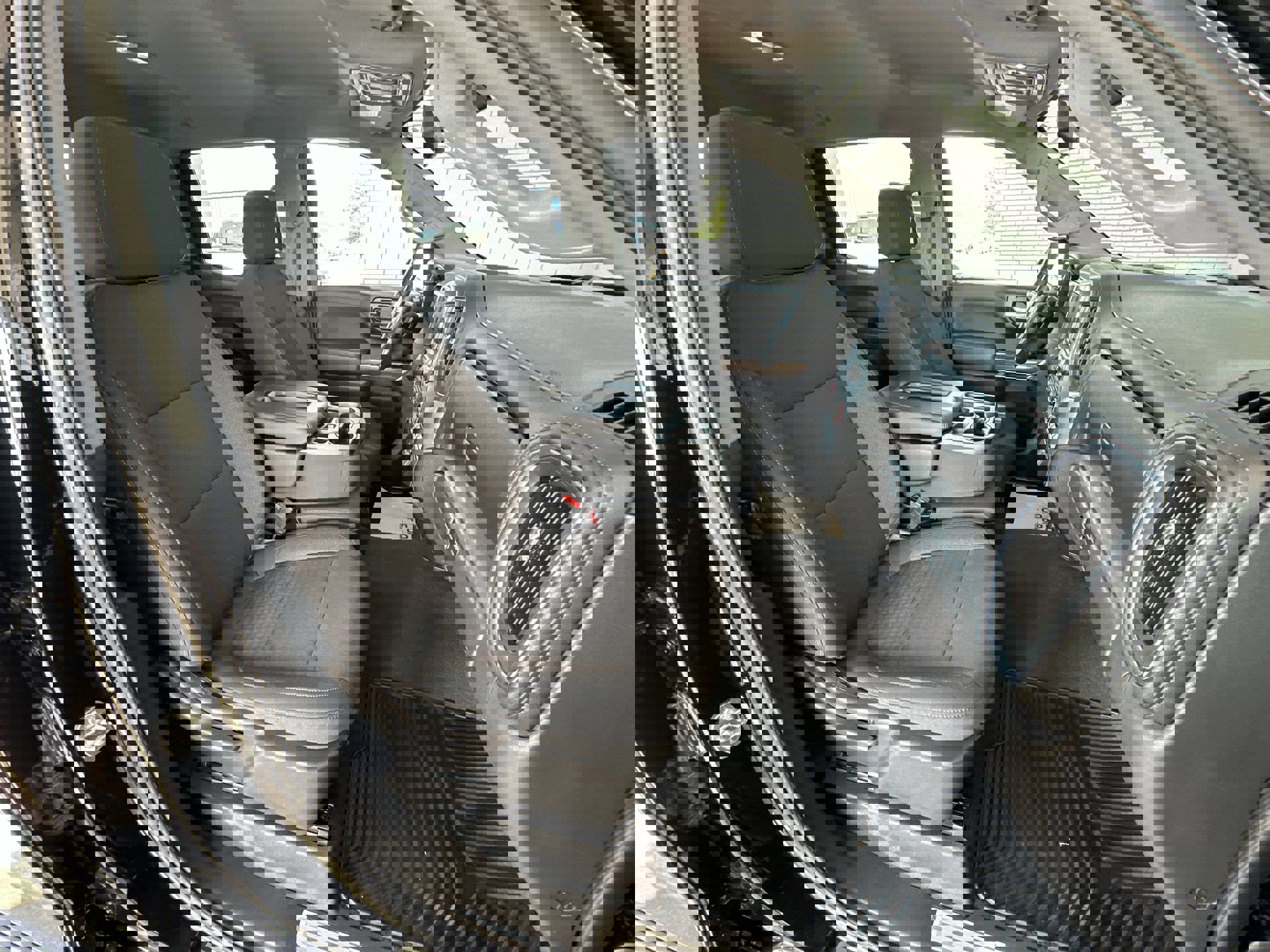 2020 Chevrolet Silverado 1500 LT photo 25