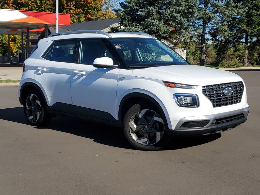 2023 Hyundai Venue SEL