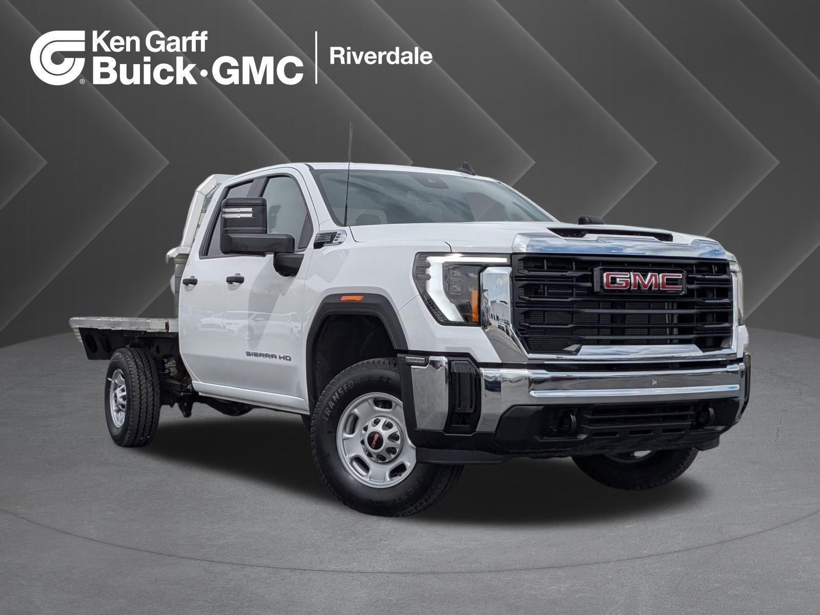 2025 GMC Sierra 2500HD Pro's photo