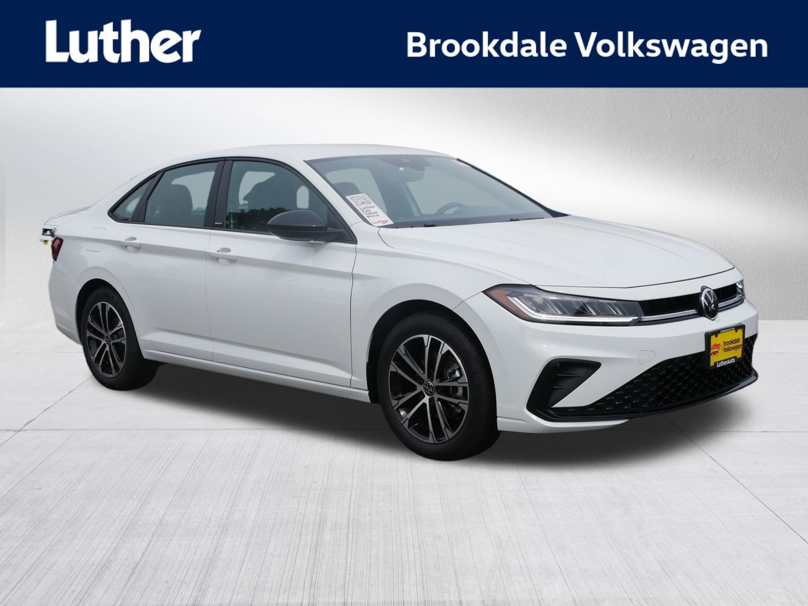 2025 Volkswagen Jetta Sport's photo