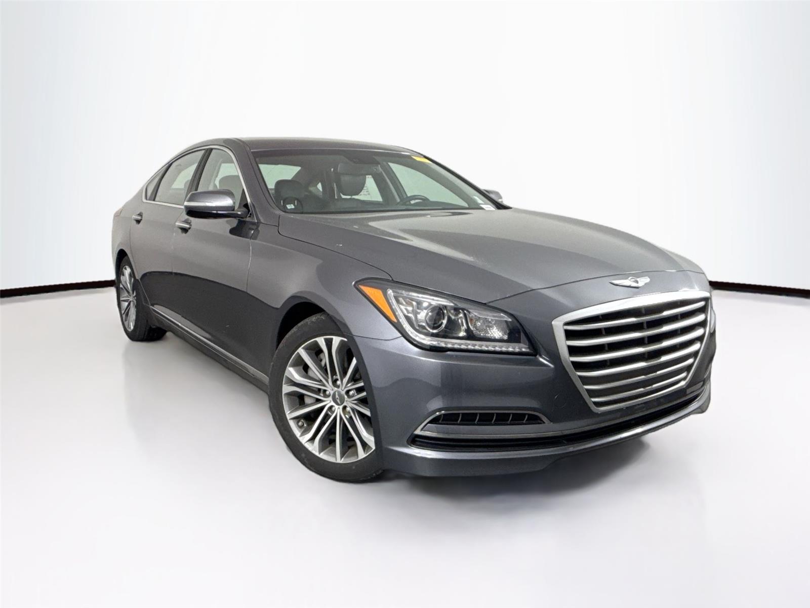 2016 Hyundai Genesis 3.8 photo 3
