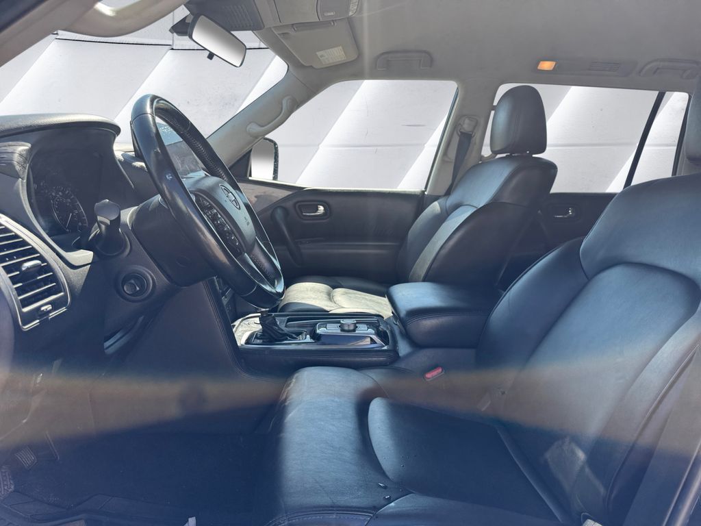 2021 Nissan Armada SV photo 7