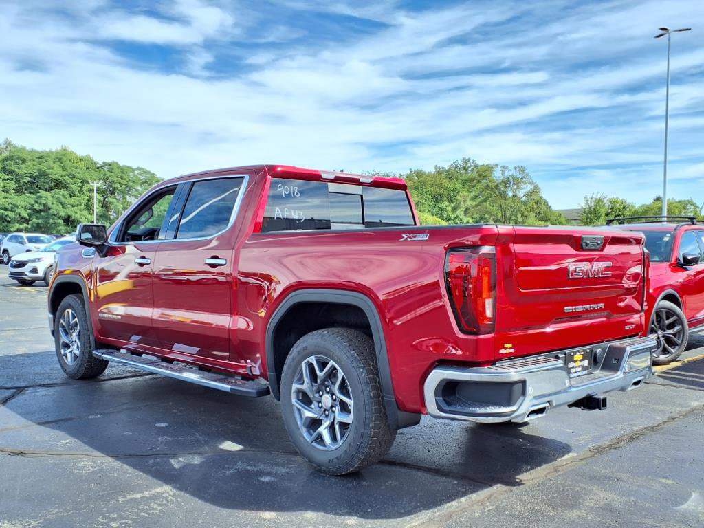 2026 Gmc Sierra 1500 SLT photo 7