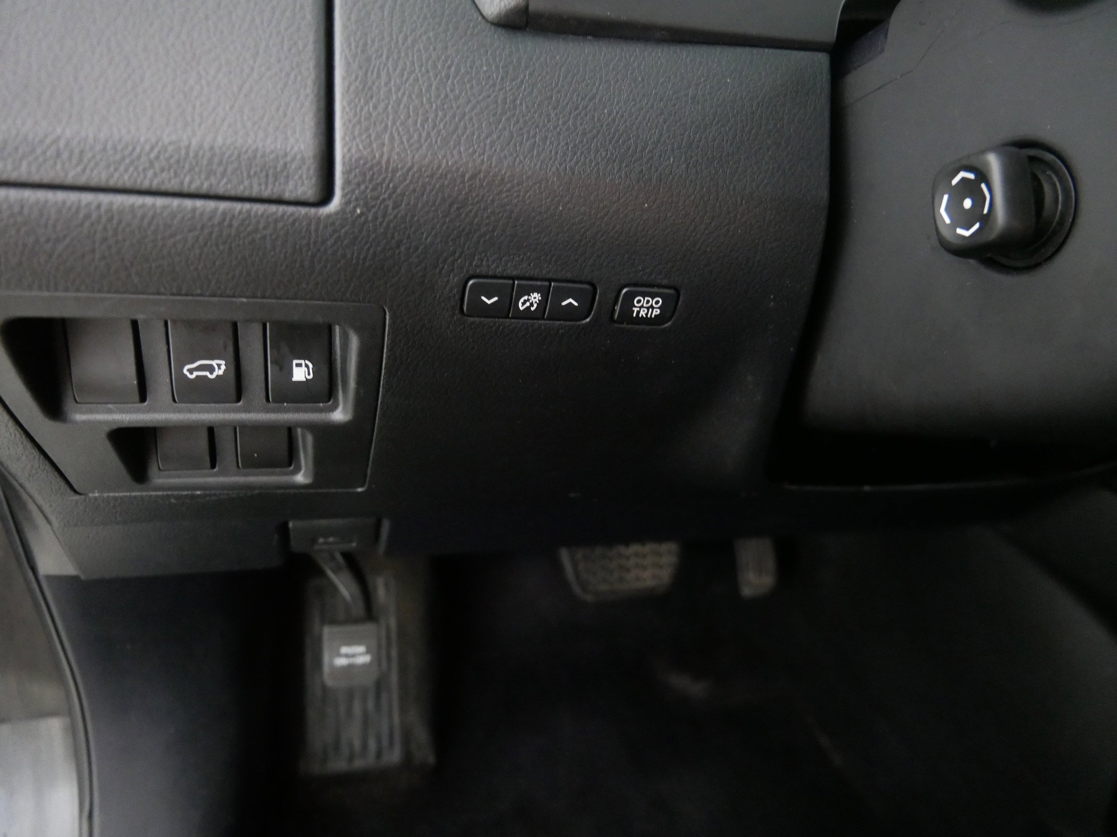 2011 Lexus RX 450h photo 26