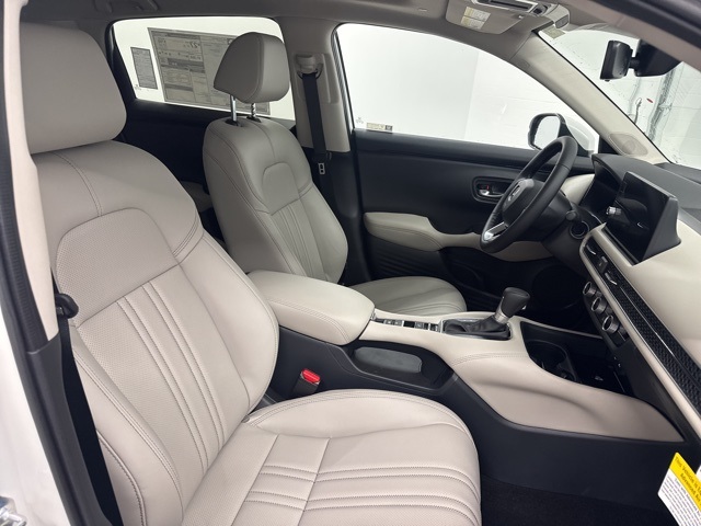2026 Honda HR-V EX-L photo 15
