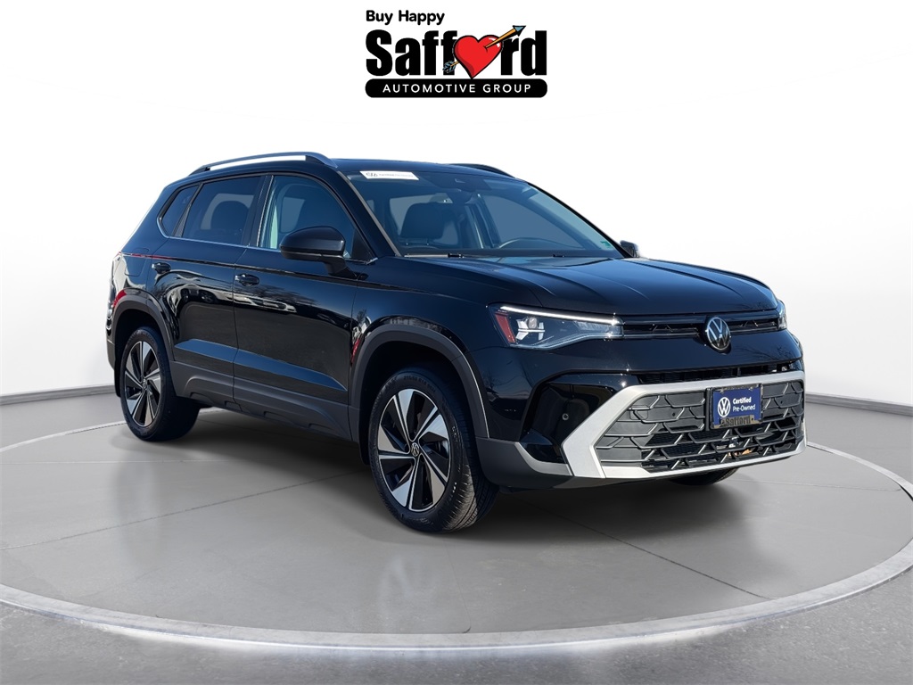 2025 Volkswagen Taos SE photo 4