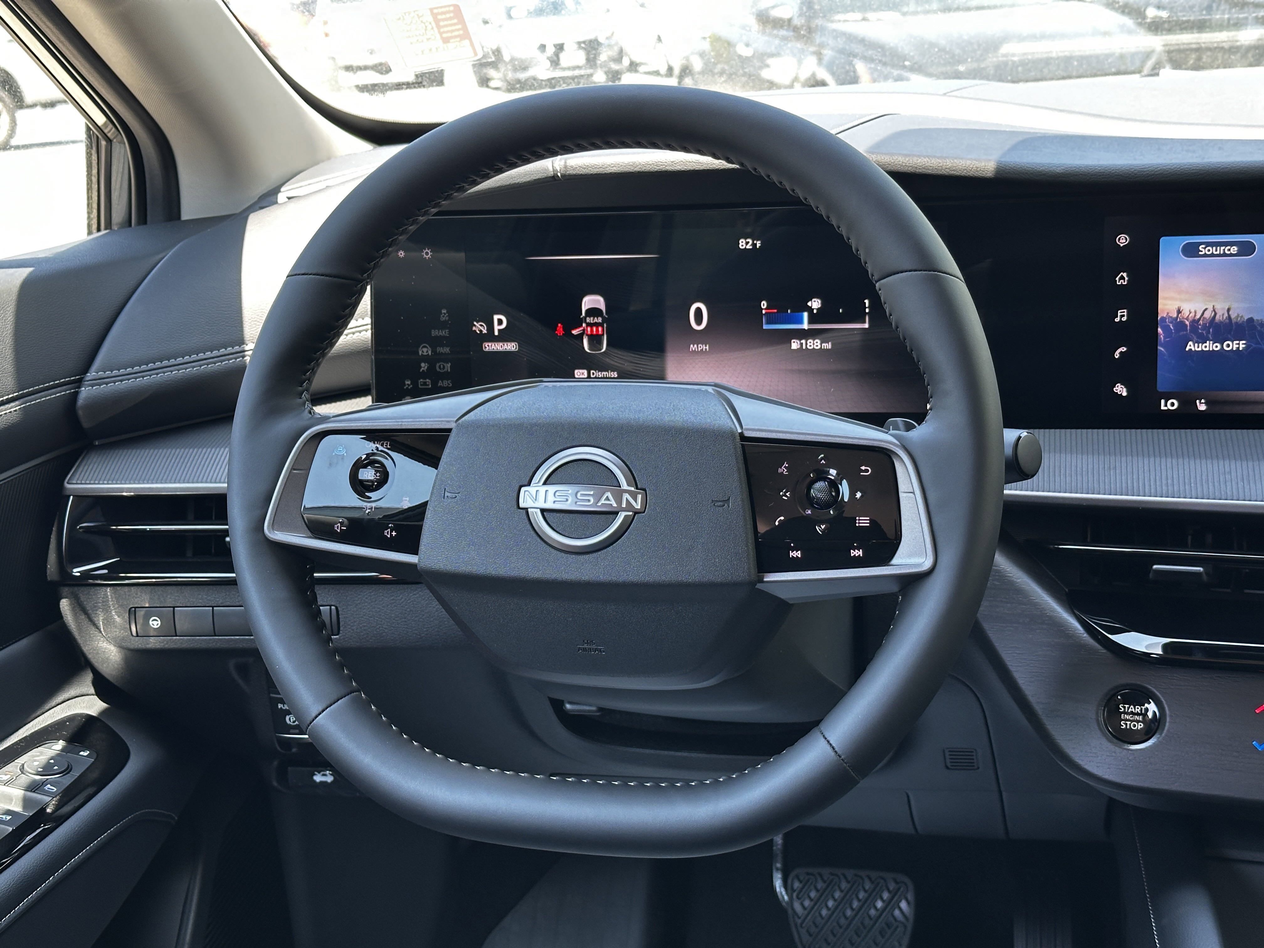 2025 Nissan Murano SV photo 3