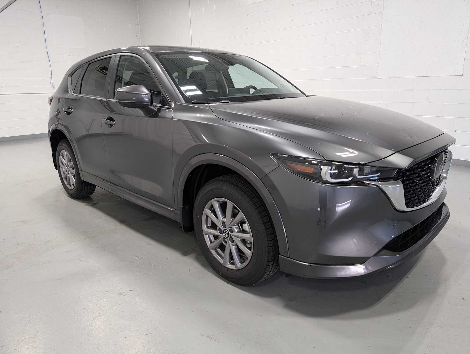 2025 Mazda CX-5 2.5 Select photo 6