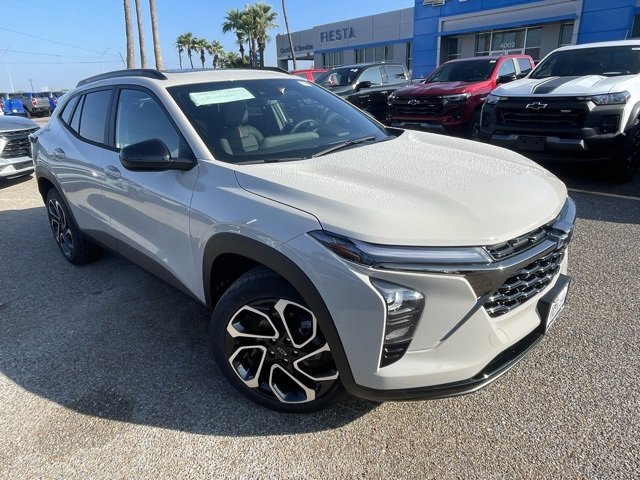 2026 Chevrolet Trax RS's photo