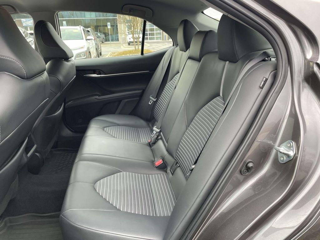 2024 Toyota Camry SE photo 3