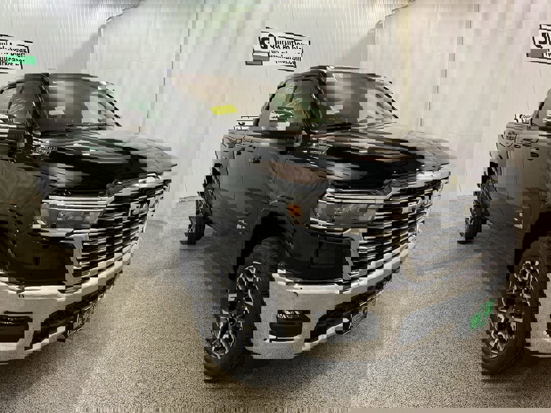 2026 RAM Ram 1500 Pickup Laramie's photo