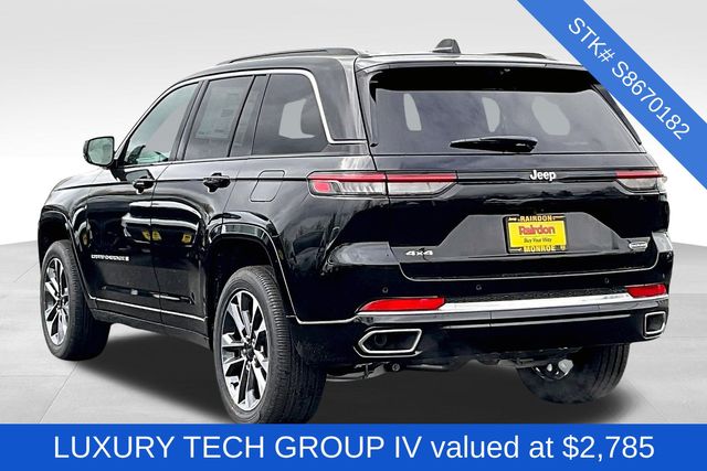 2025 Toyota RAV4 LE photo 2