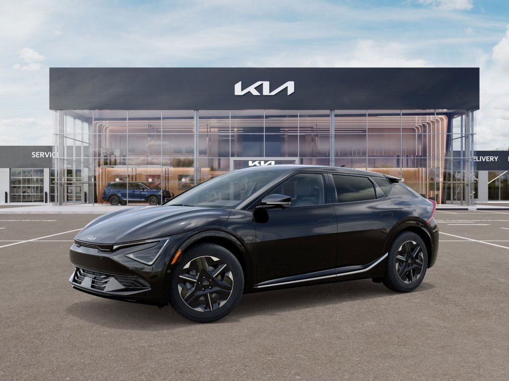 2025 Kia EV6 Wind photo 3
