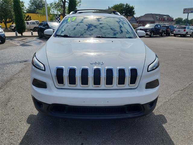 2017 Jeep Cherokee Latitude photo 6