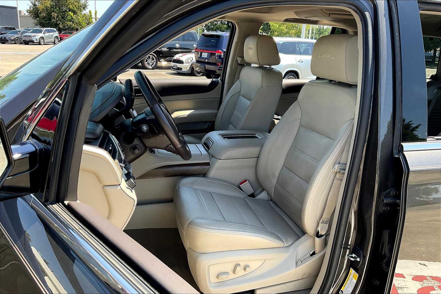 2019 Gmc Yukon Denali photo 6