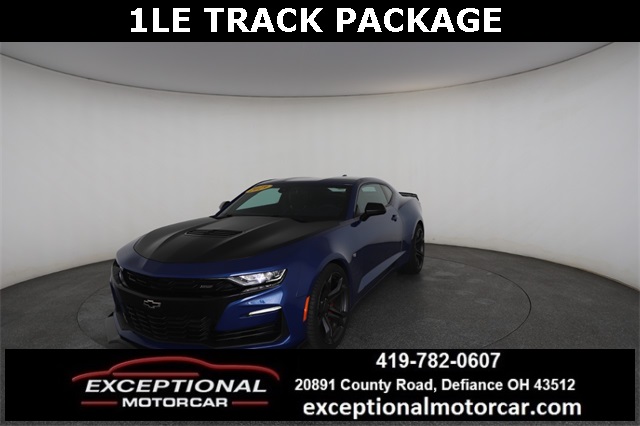 2019 Chevrolet Camaro SS photo 2