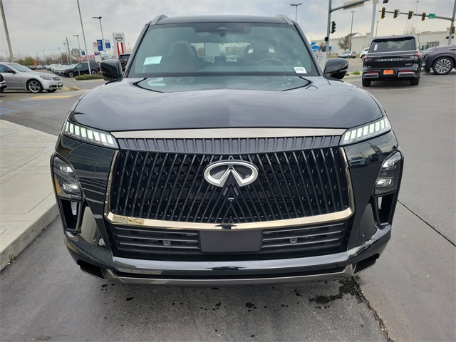 2025 Infiniti QX80 photo 4