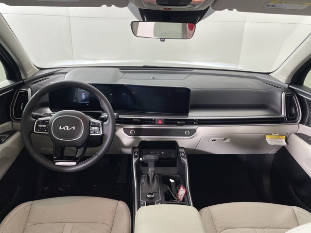 2025 Kia Sorento S photo 33