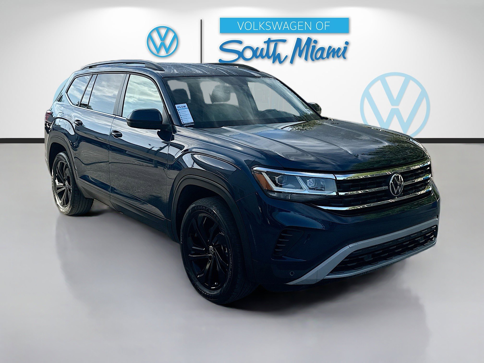 2022 Volkswagen Atlas SE w/Tech's photo