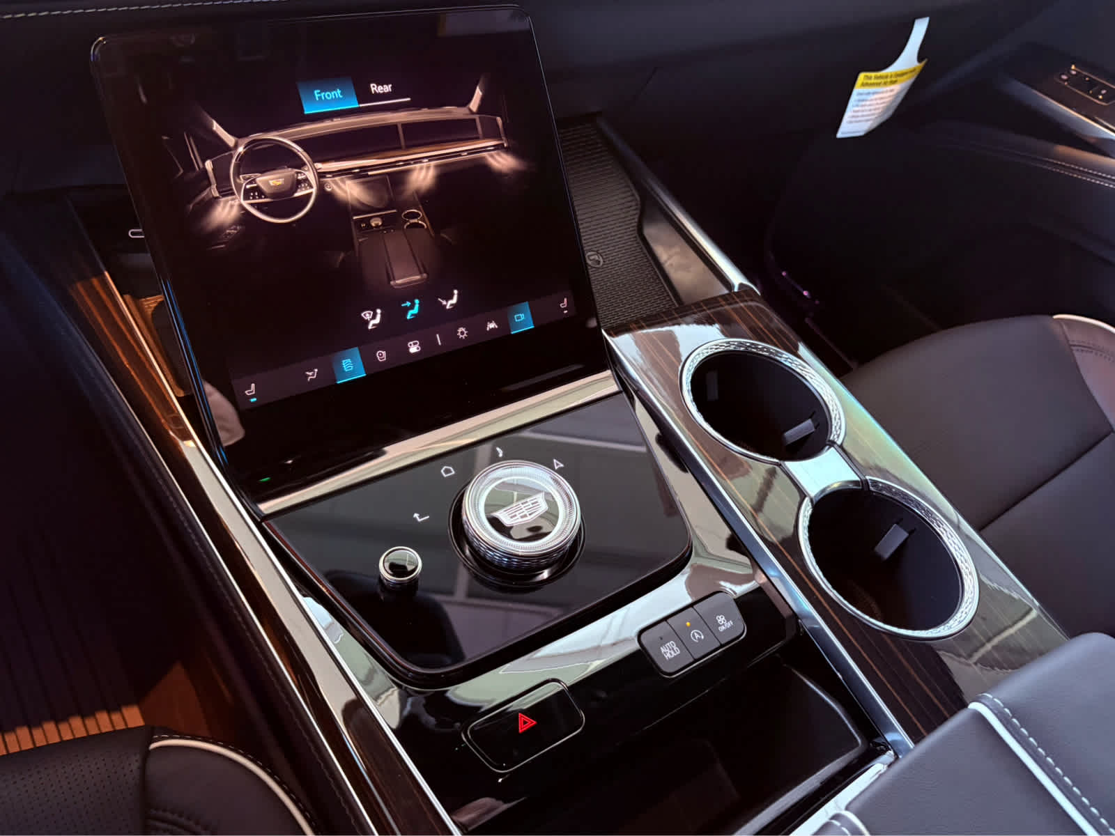 2025 Cadillac Escalade Premium Luxury photo 12