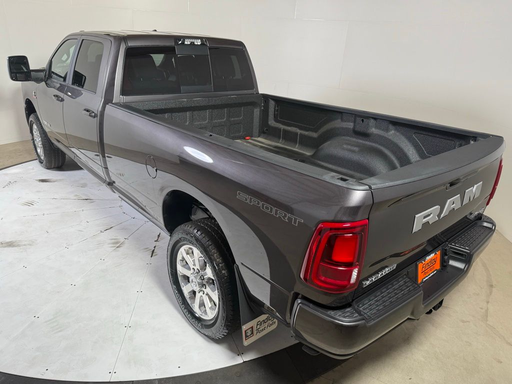 2026 Ram 3500 Laramie photo 4