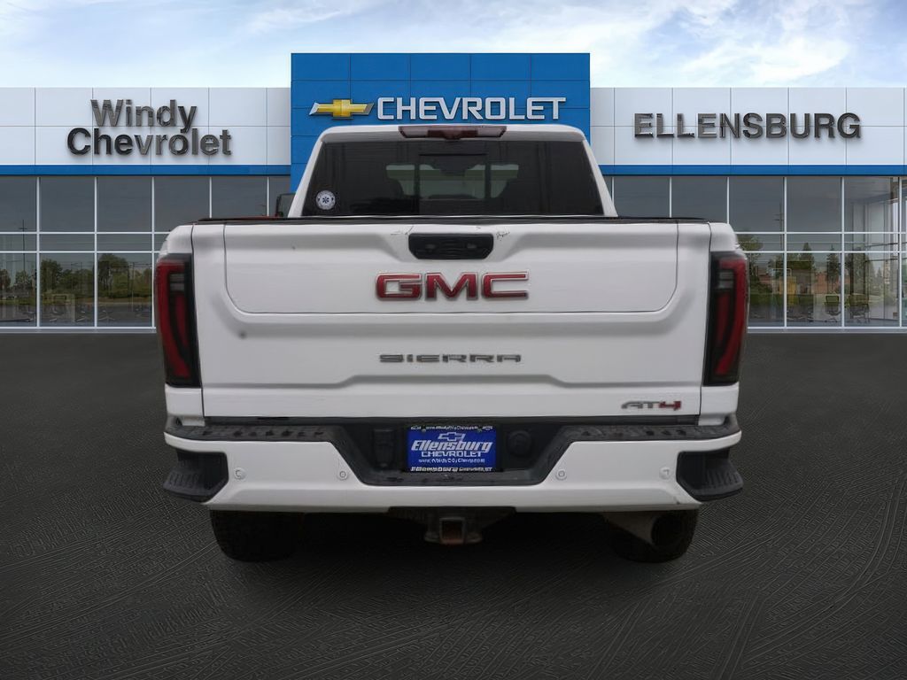 2024 Gmc Sierra 2500 AT4 photo 4
