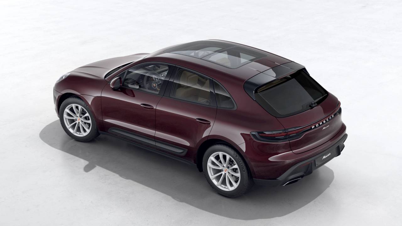 2026 Porsche Macan T photo 3