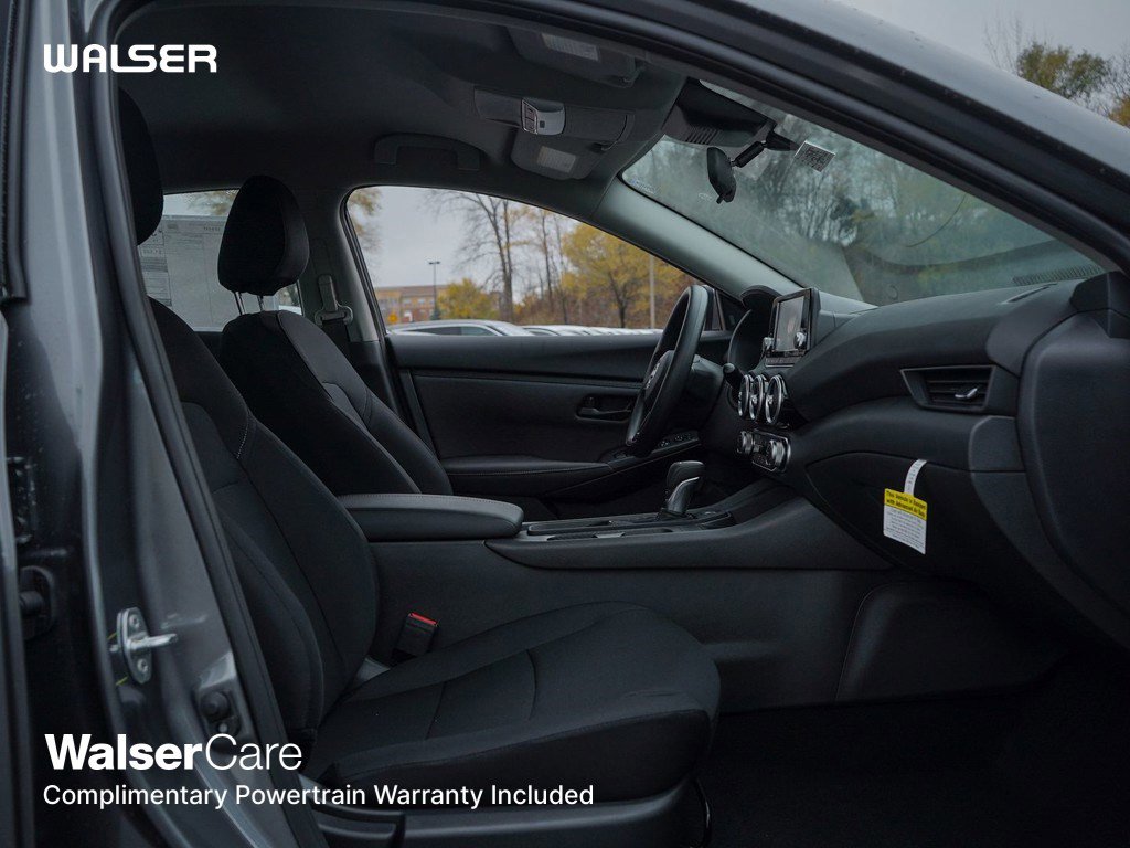 2025 Nissan Sentra S photo 7