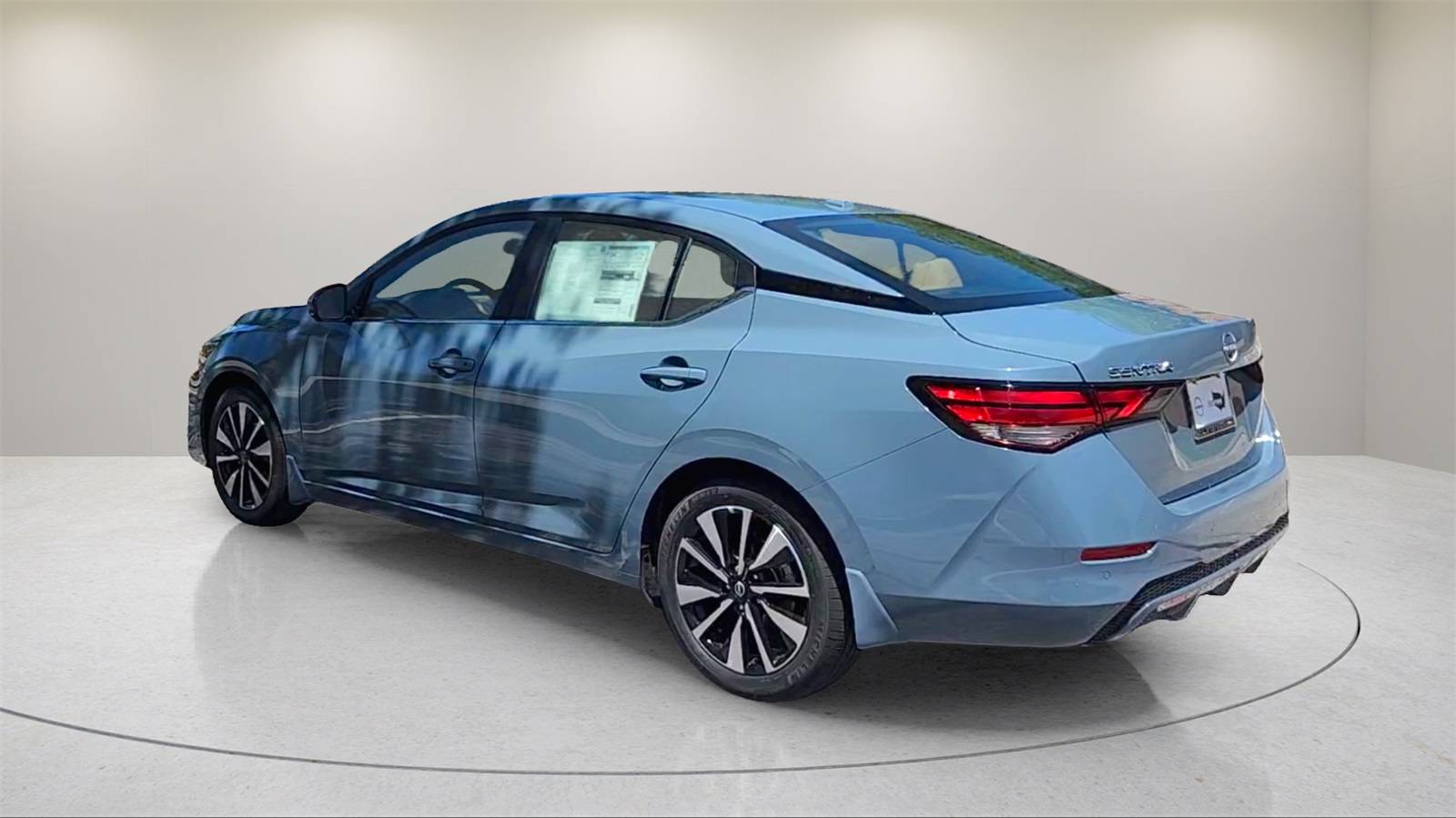 2025 Nissan Sentra SV photo 5