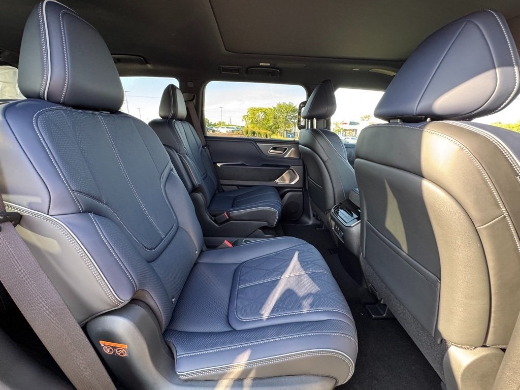 2026 Infiniti QX80 Sensory photo 24