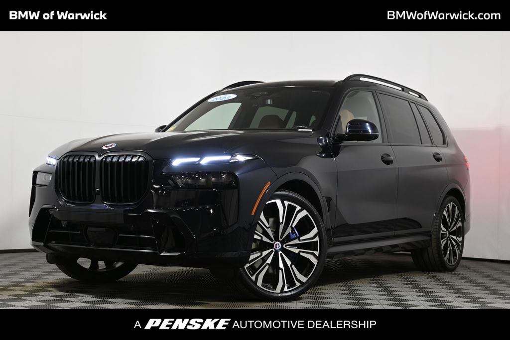 2023 BMW X7 Base's photo