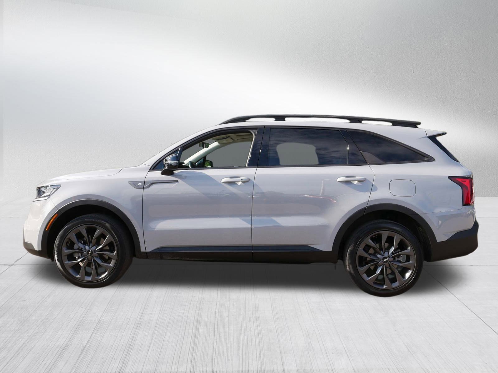 2022 Kia Sorento X-Line EX photo 3