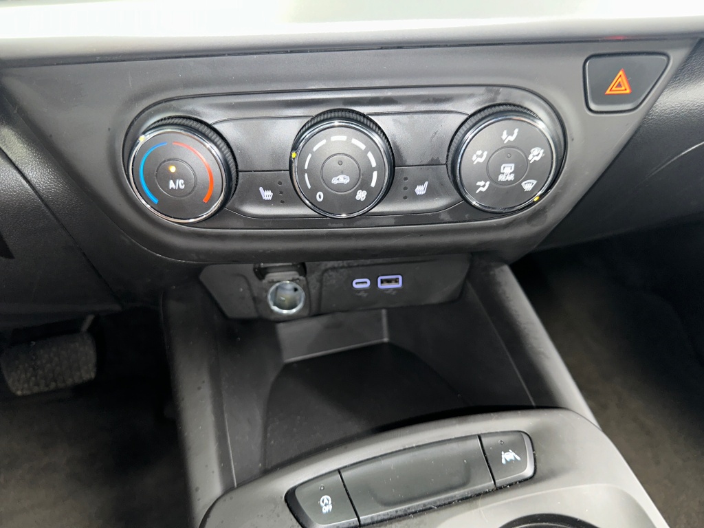 2024 Chevrolet Trax photo 11