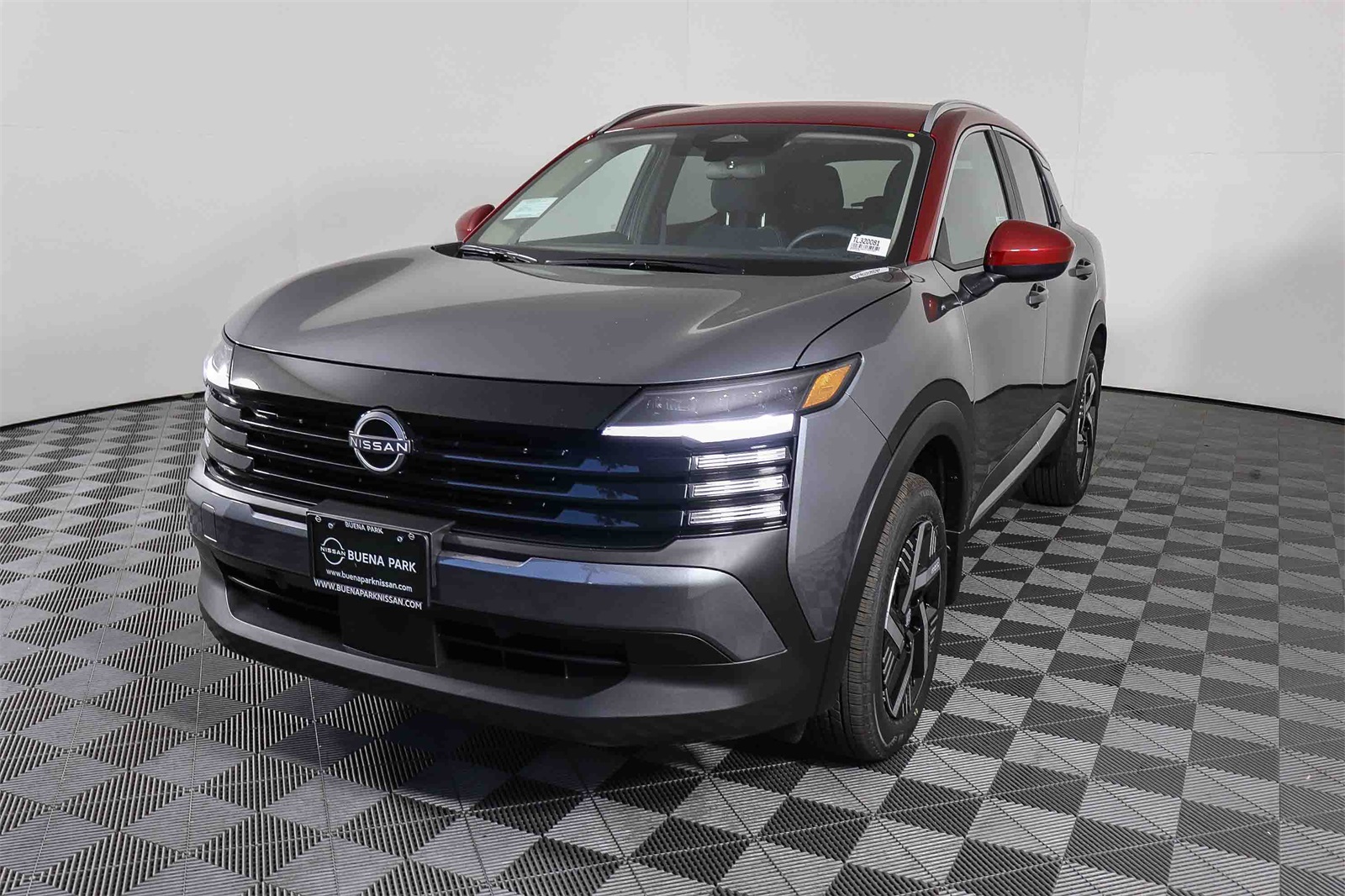 2026 Nissan Kicks SV photo 2