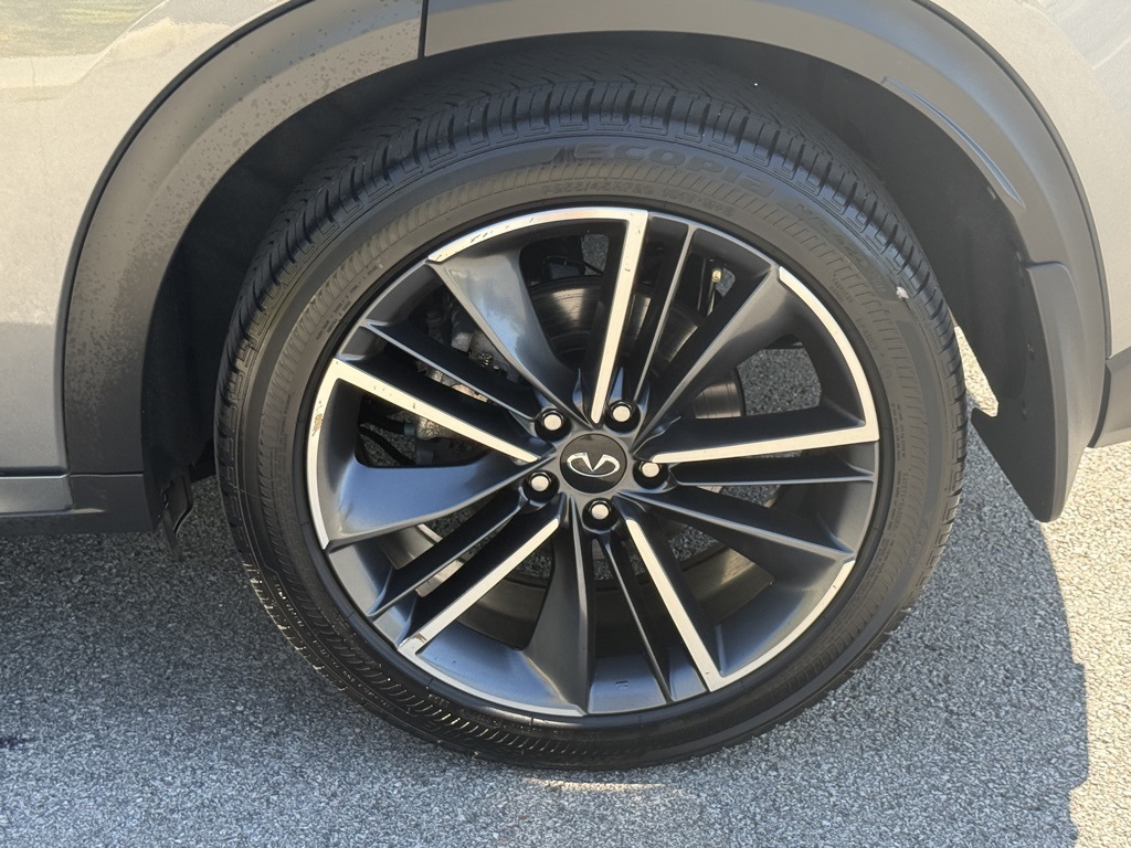 2024 Infiniti QX50 SPORT photo 9