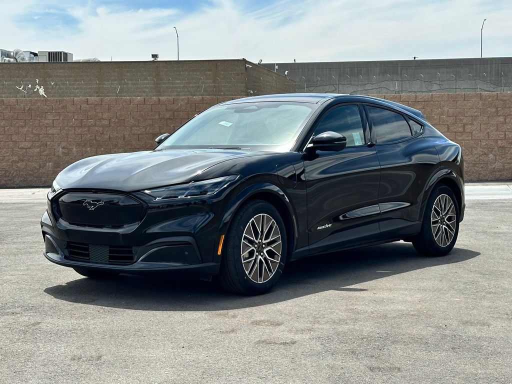 2025 Ford Mustang Mach-E Premium photo 6