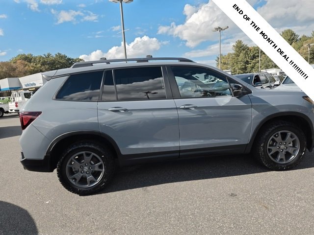 2025 Honda Passport TrailSport photo 8