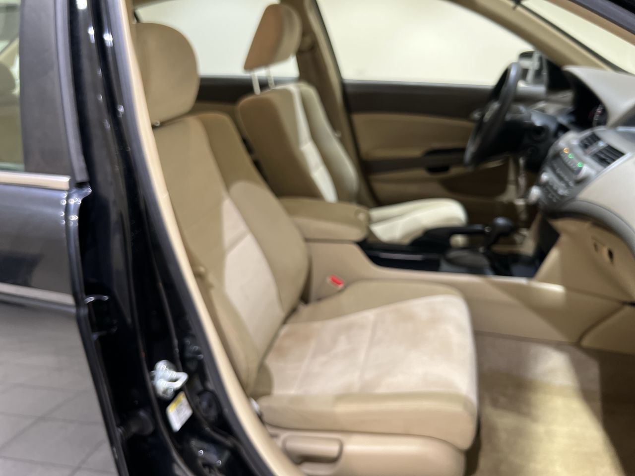 2009 Honda Accord LX photo 51