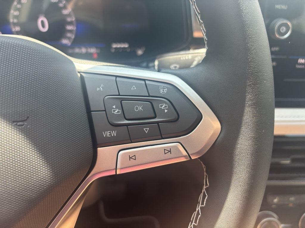 2025 Volkswagen Taos S photo 15