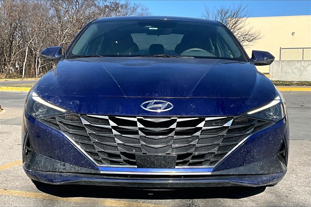 Used 2022 Hyundai Elantra SEL with VIN 5NPLN4AG4NH064439 for sale in Kansas City
