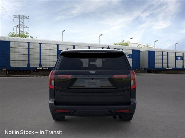 2025 Ford Expedition Platinum photo 5