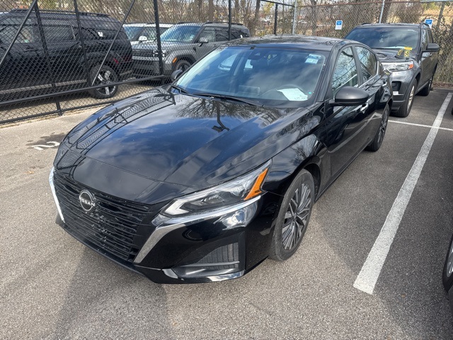 2024 Nissan Altima SV