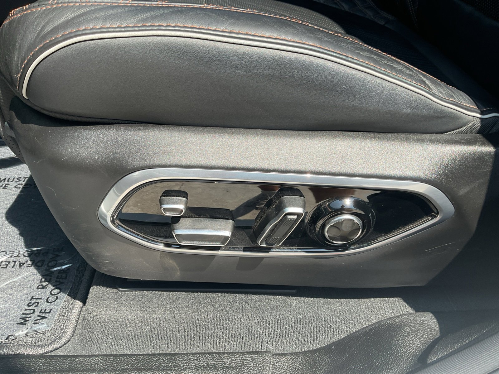 2022 Jeep Grand Cherokee Summit photo 27