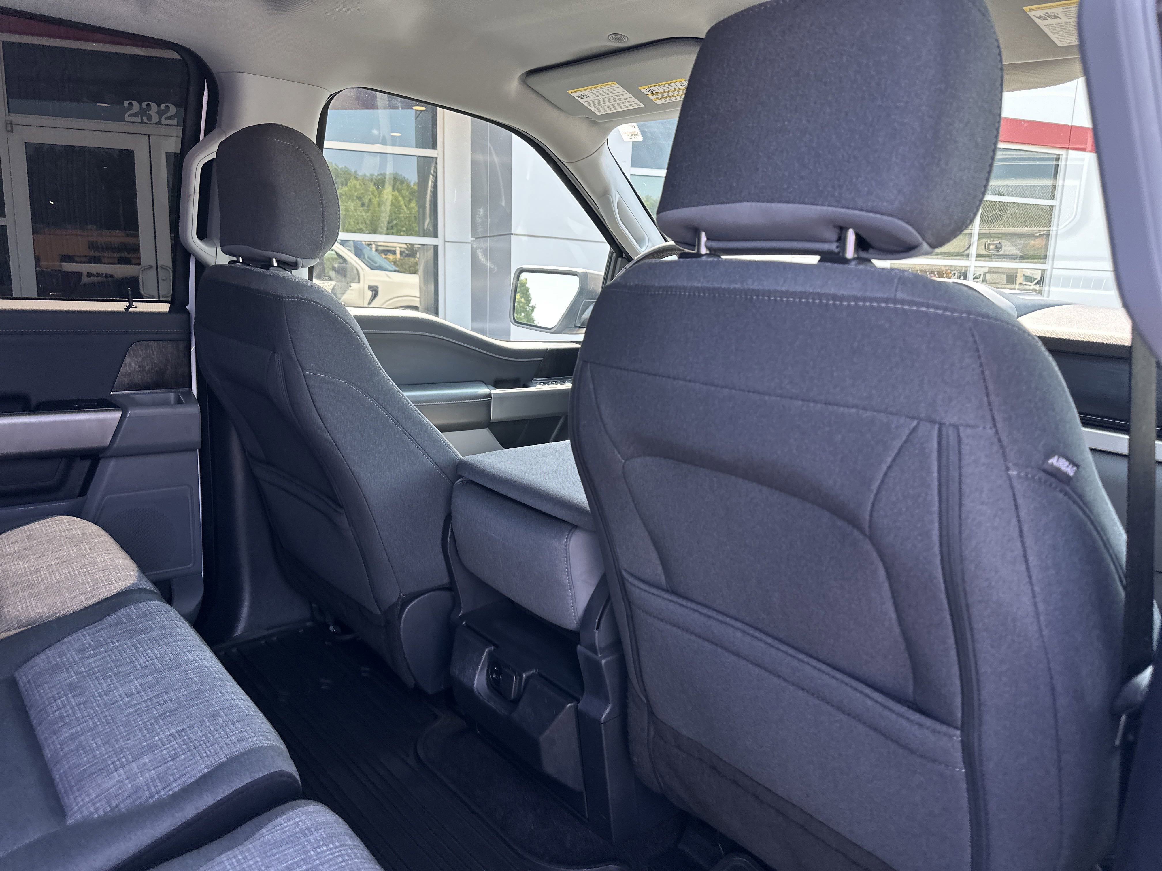 2021 Ford F-150 XLT photo 10