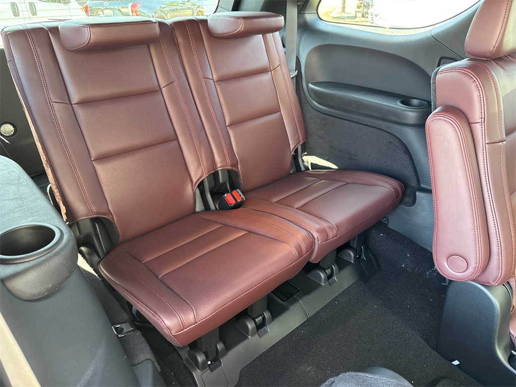 2025 Dodge Durango R/T Plus photo 18